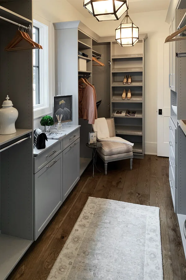 Closets design idea